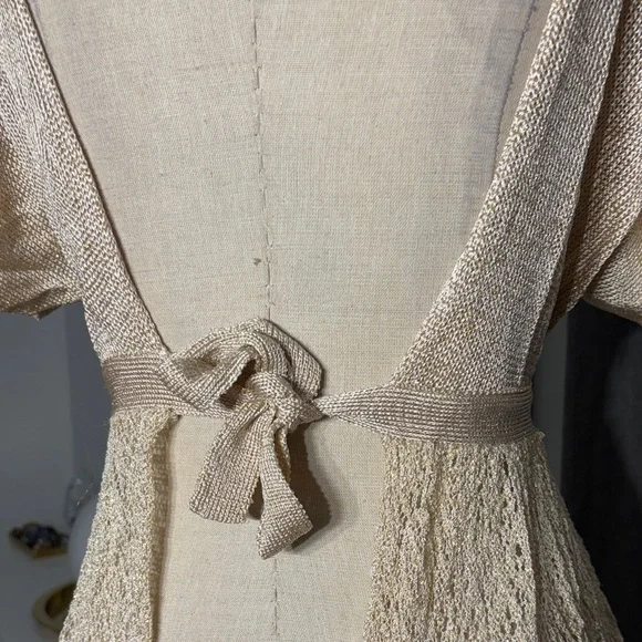 VINTAGE Y2K bebe Metallic Gold V-Neck Blouse - Picture 6 of 9